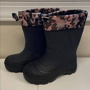 Kamik Kids lined snow boots